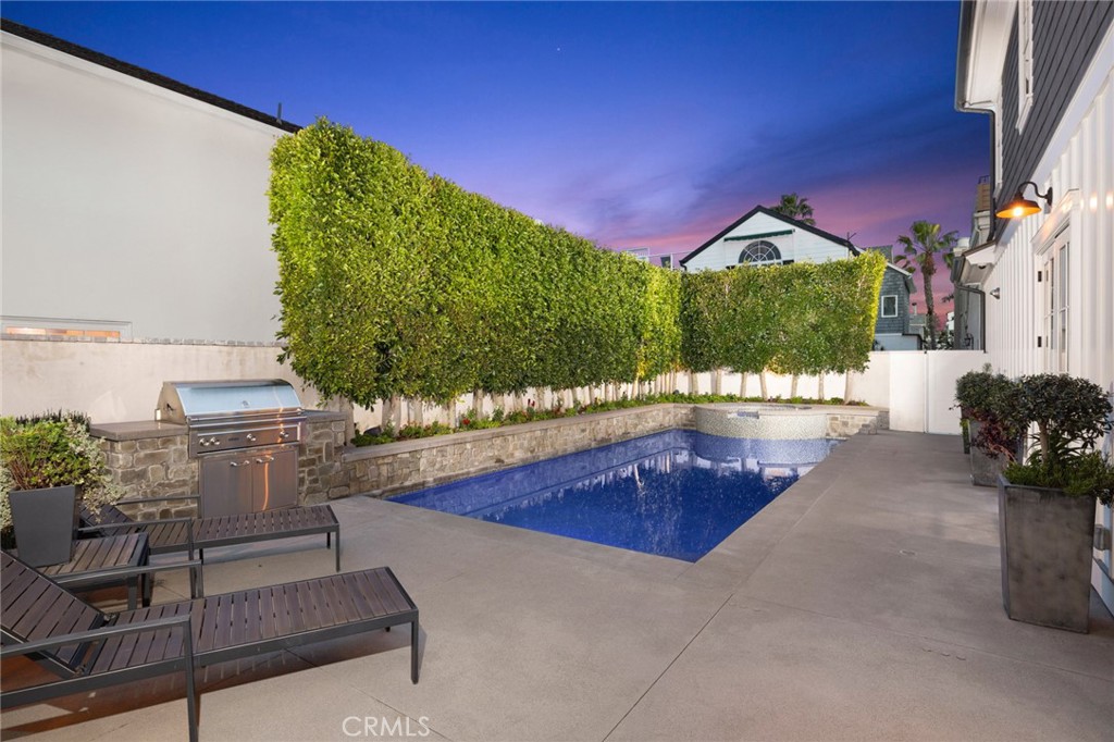 Balboa Peninsula Point (BLPP) - Residential