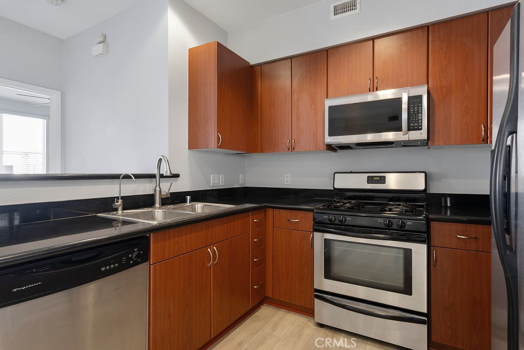 1801 E Katella Avenue 4048