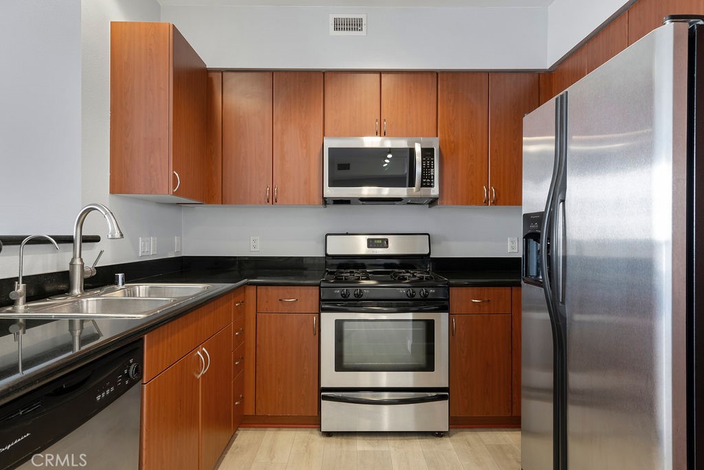 1801 E Katella Avenue 4048