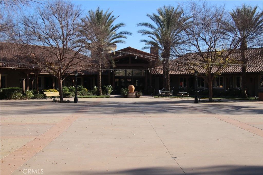 listing image 55
