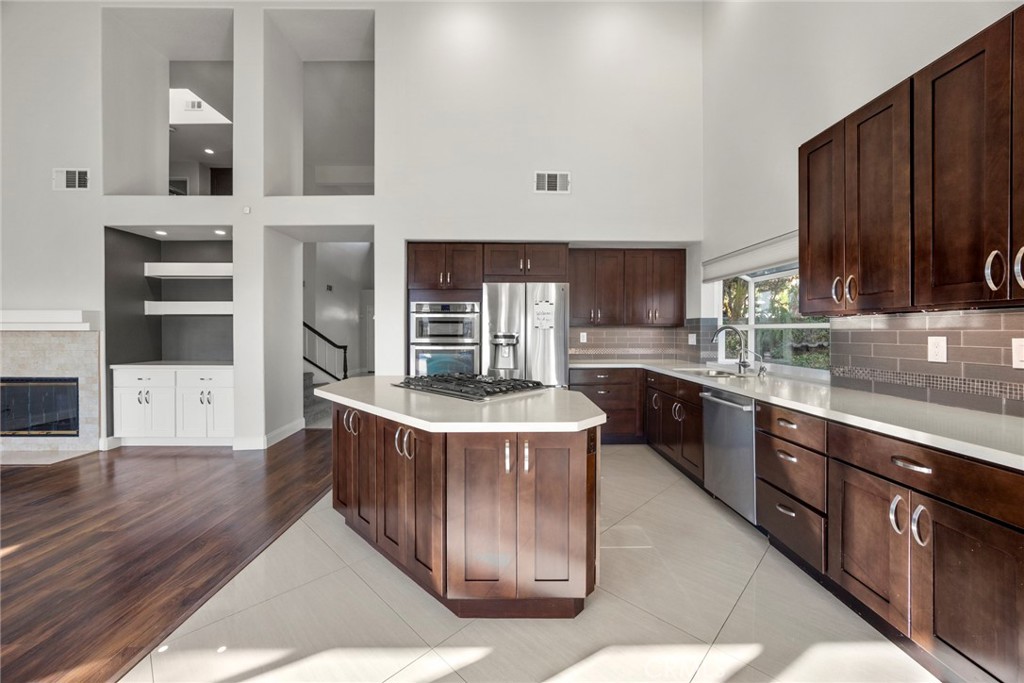 Montecito (old) (MNTO) - Residential