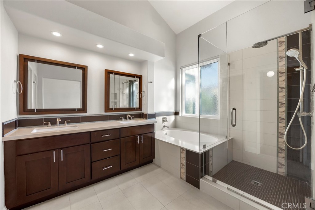 Montecito (old) (MNTO) - Residential