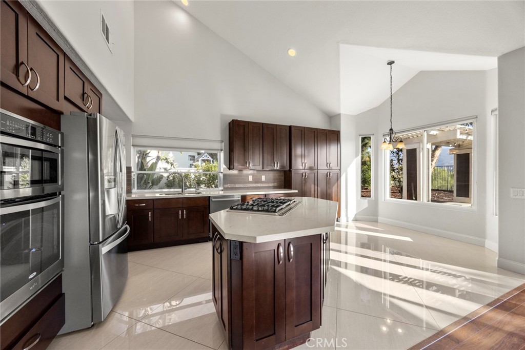 Montecito (old) (MNTO) - Residential