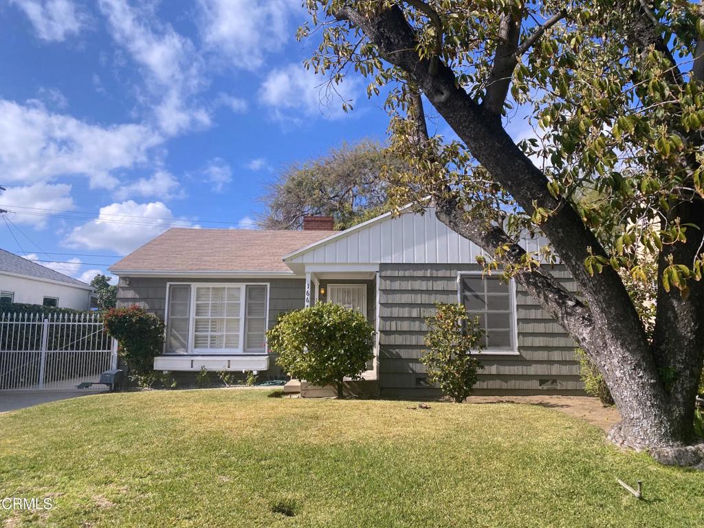 Photo 2 of 33 of 1667 Casitas Avenue house