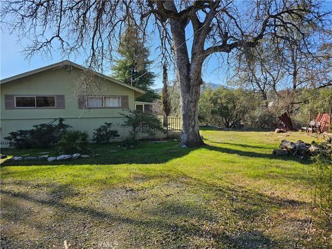 A home in Clearlake Oaks