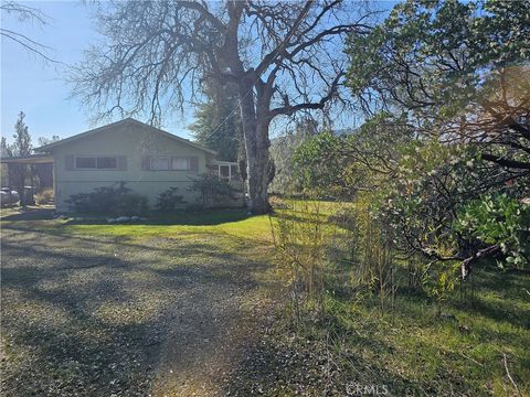 A home in Clearlake Oaks