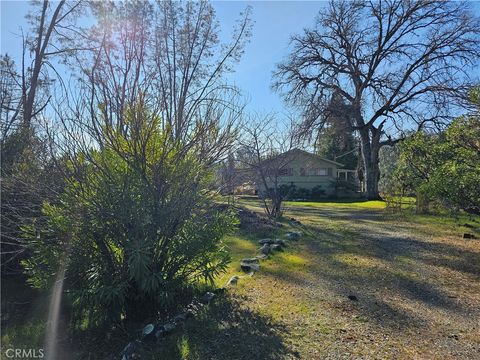 A home in Clearlake Oaks