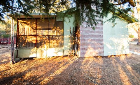 A home in Clearlake Oaks