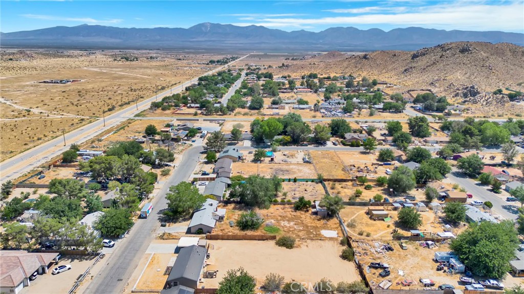 Photo 31 of 34 of 40151 179th Street E mobile home