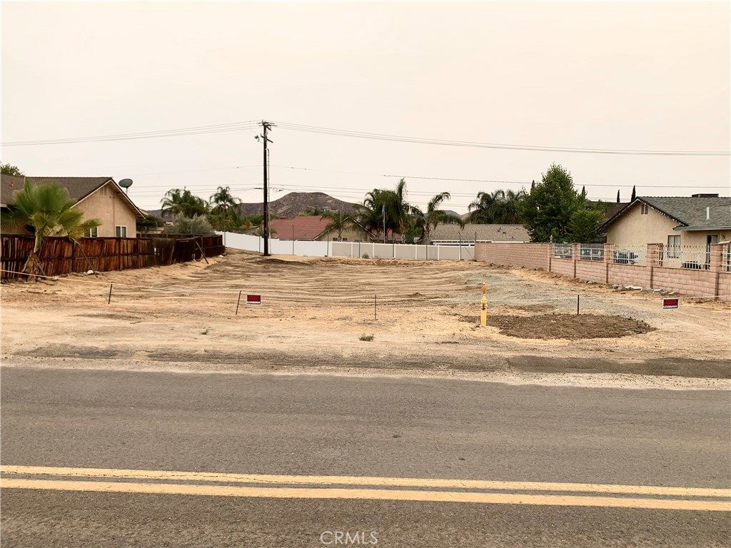 listing image 130728431816637801144