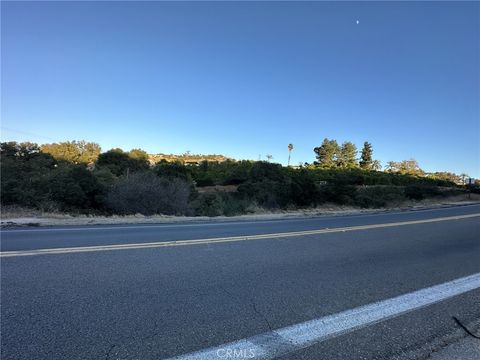 Photo of 29197 Lilac Road, Valley Center, CA 92082 (MLS # TR25001150)