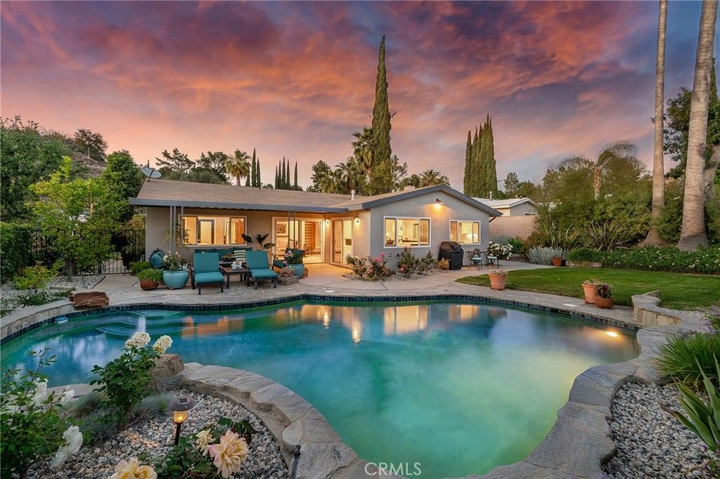 listing image 130728823635737331951