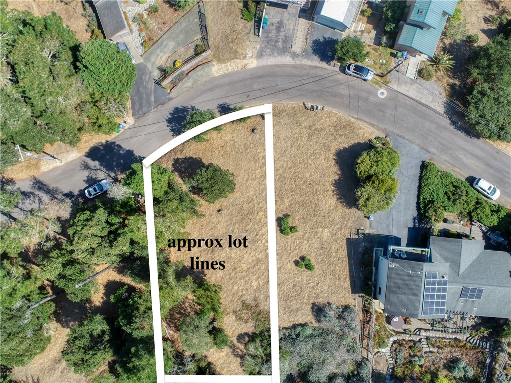 Beautiful panoramic views of the Santa Lucia Mountains from this large gently sloping lot. It's situated in the Top of the World neighborhood known for it's warmer weather, quiet setting and stunning moon rises, sunsets and sun rises. Cambria Community Services District Water Wait List #328 is included in sale.