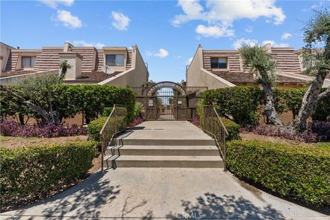 A home in Tarzana