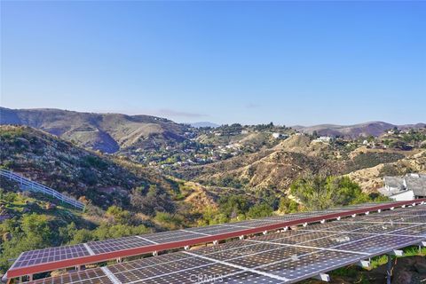 A home in Bell Canyon