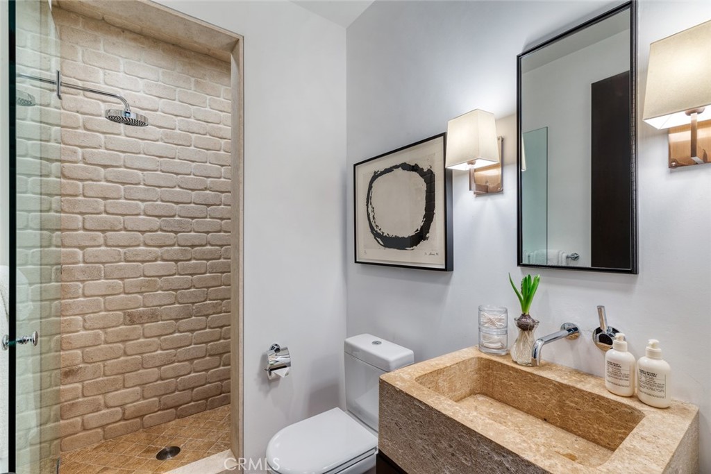 Emerald Bay (EB) - Residential Lease