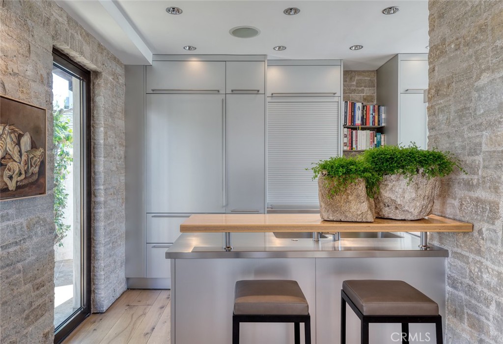 Emerald Bay (EB) - Residential Lease