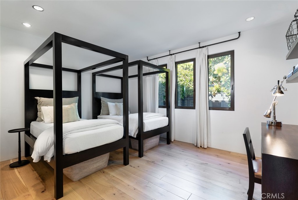 Emerald Bay (EB) - Residential Lease