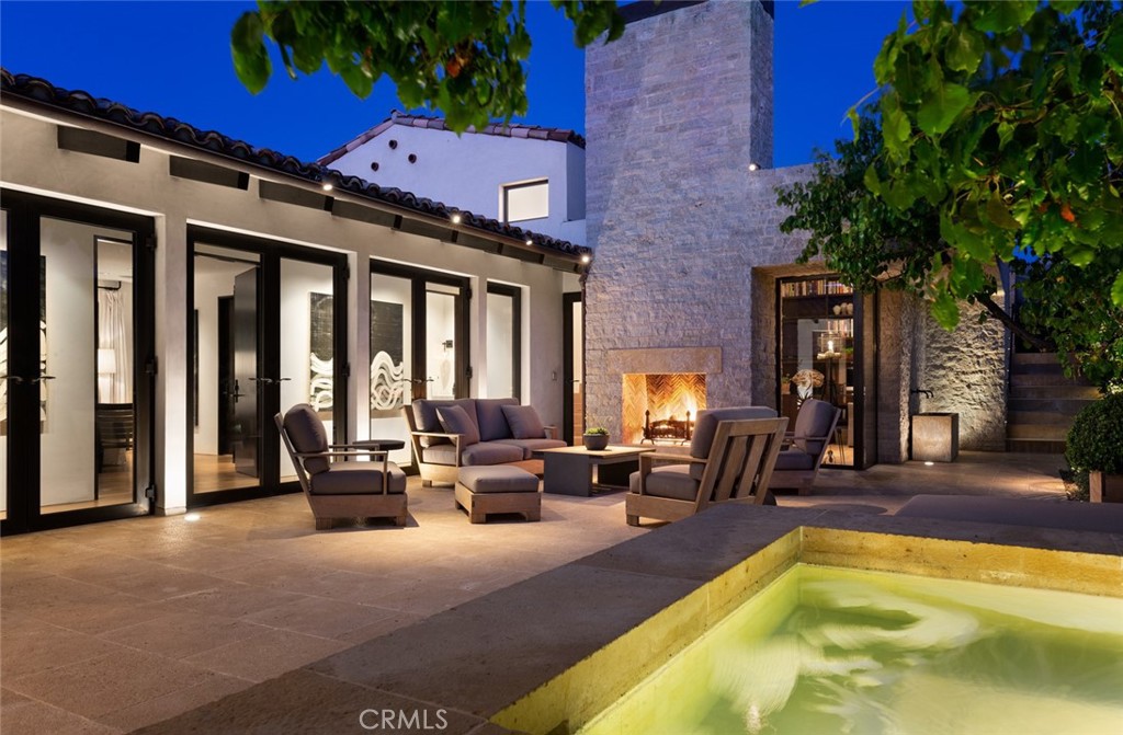 Emerald Bay (EB) - Residential Lease