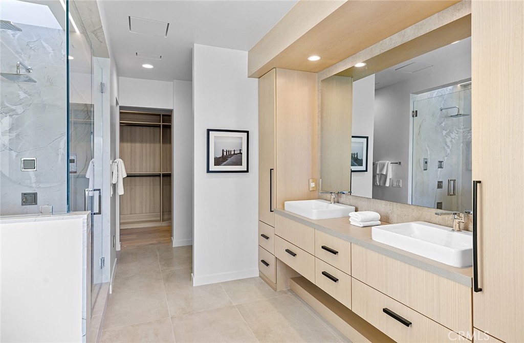 Lido Island (LIDO) - Residential