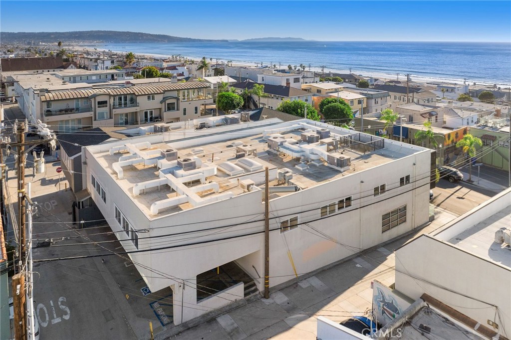 1100 Highland Avenue