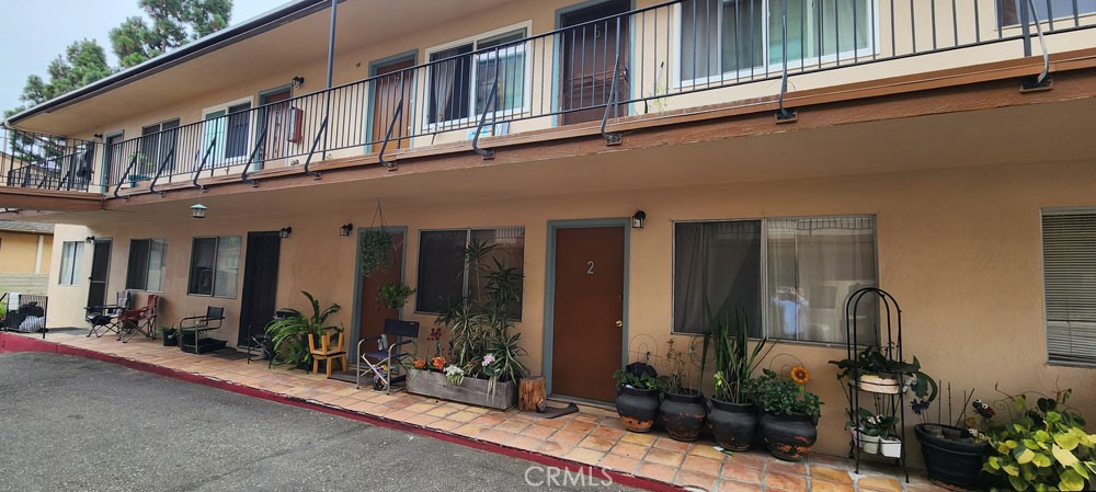 Santa Barbara: Other (80) - Residential Income