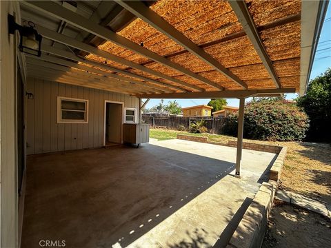 A home in Reseda