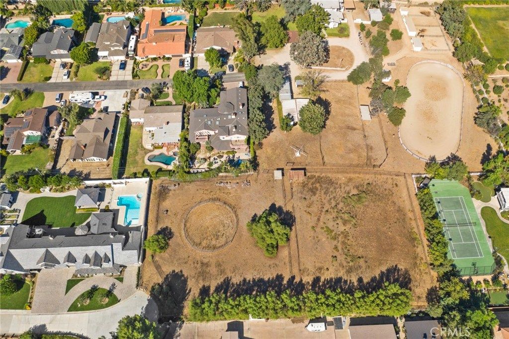 listing image 130728349320297444904