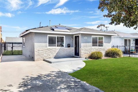 4221 w 166th Lawndale CA 90260