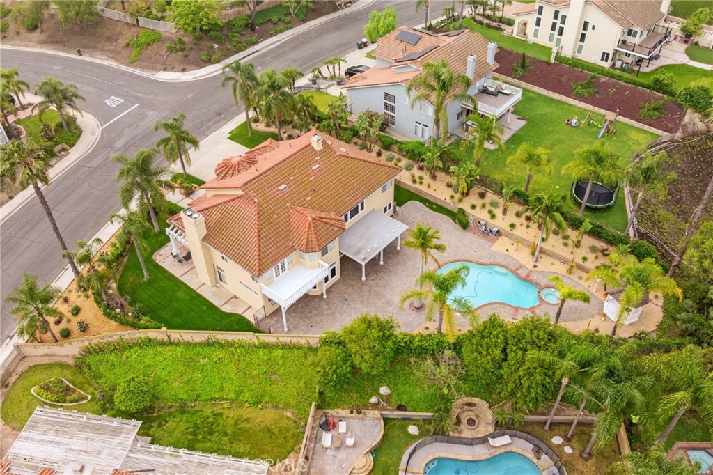 24240 Avenida De Marcia