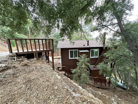 A home in Crestline