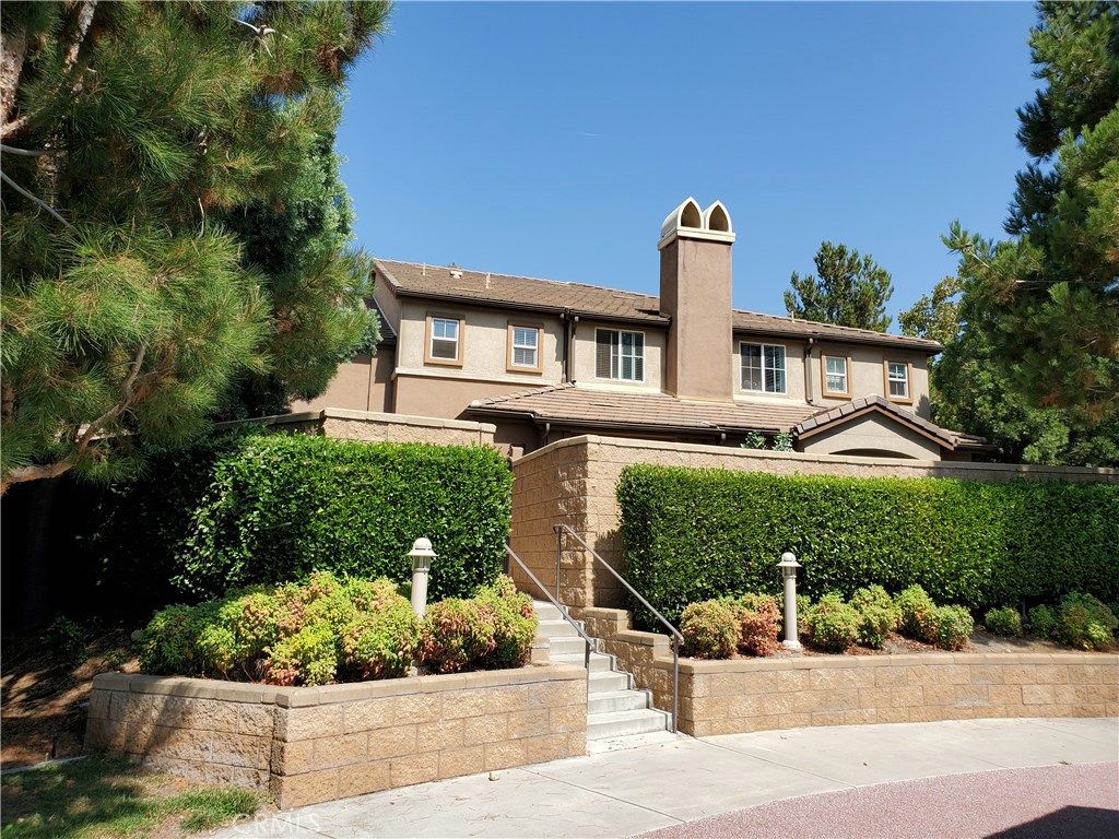 listing image 130726309266461152487