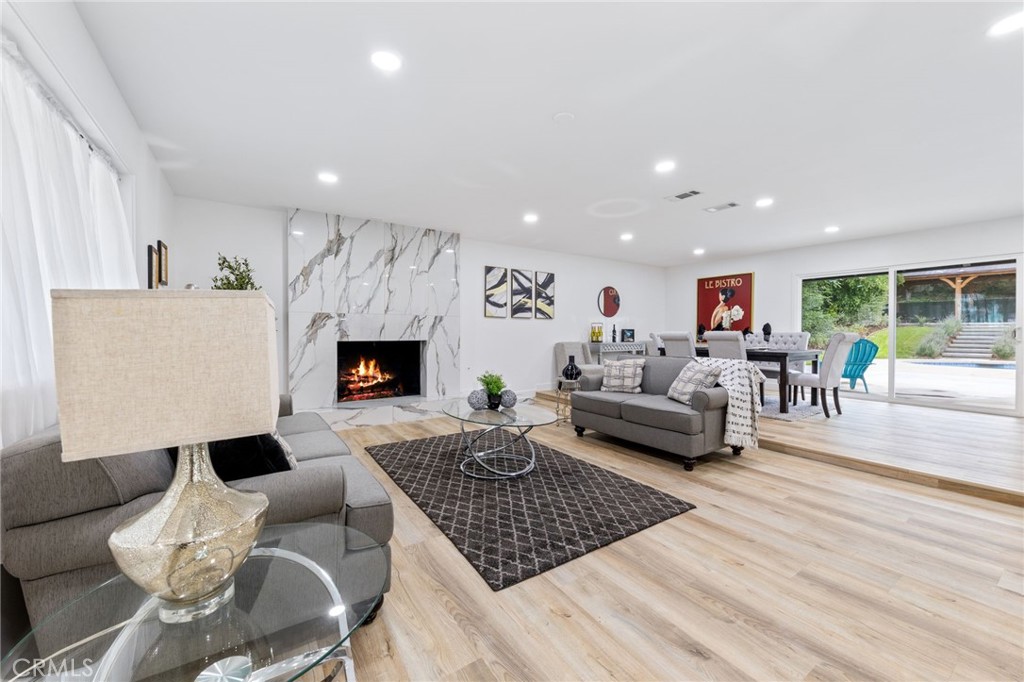 211 Deborah Court