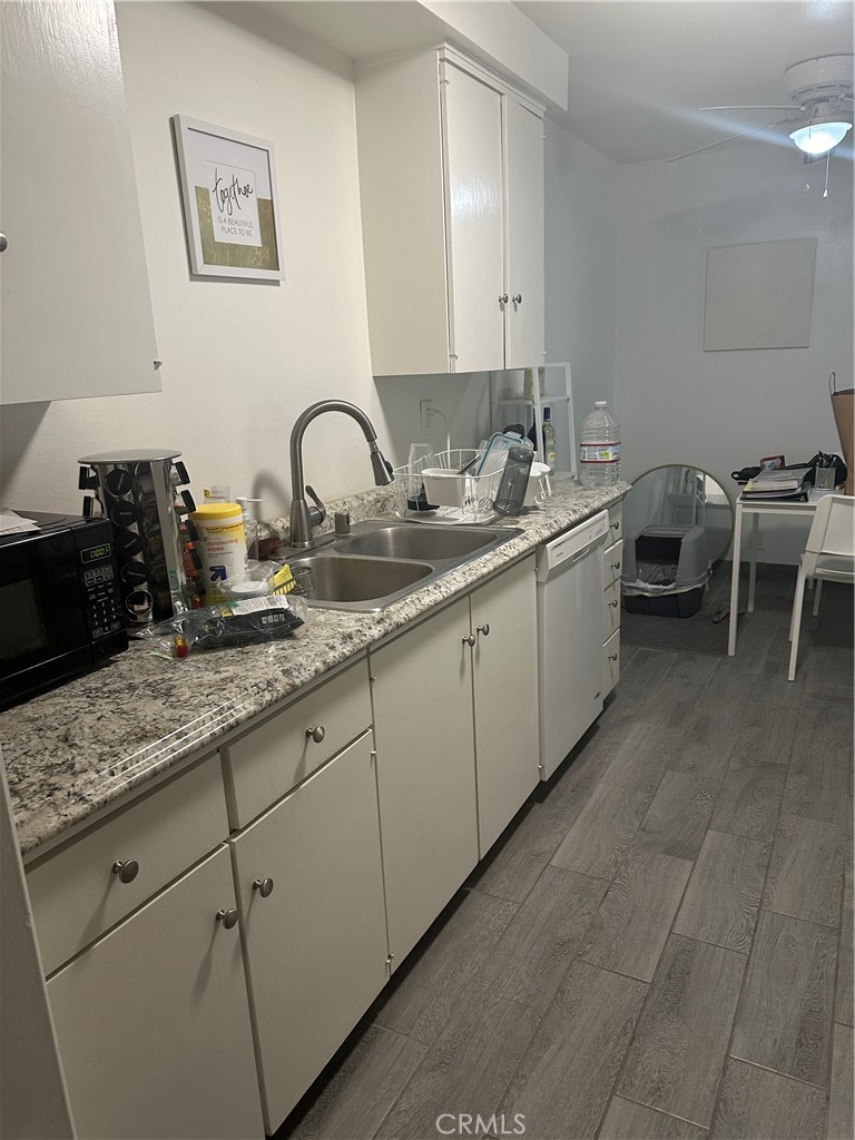 Los Alamitos - Residential Income