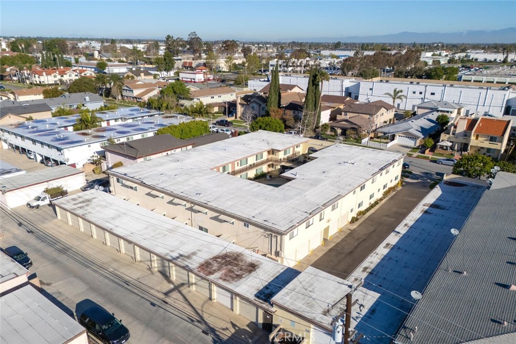 Los Alamitos - Residential Income