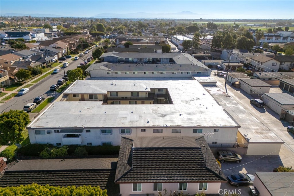 Los Alamitos - Residential Income