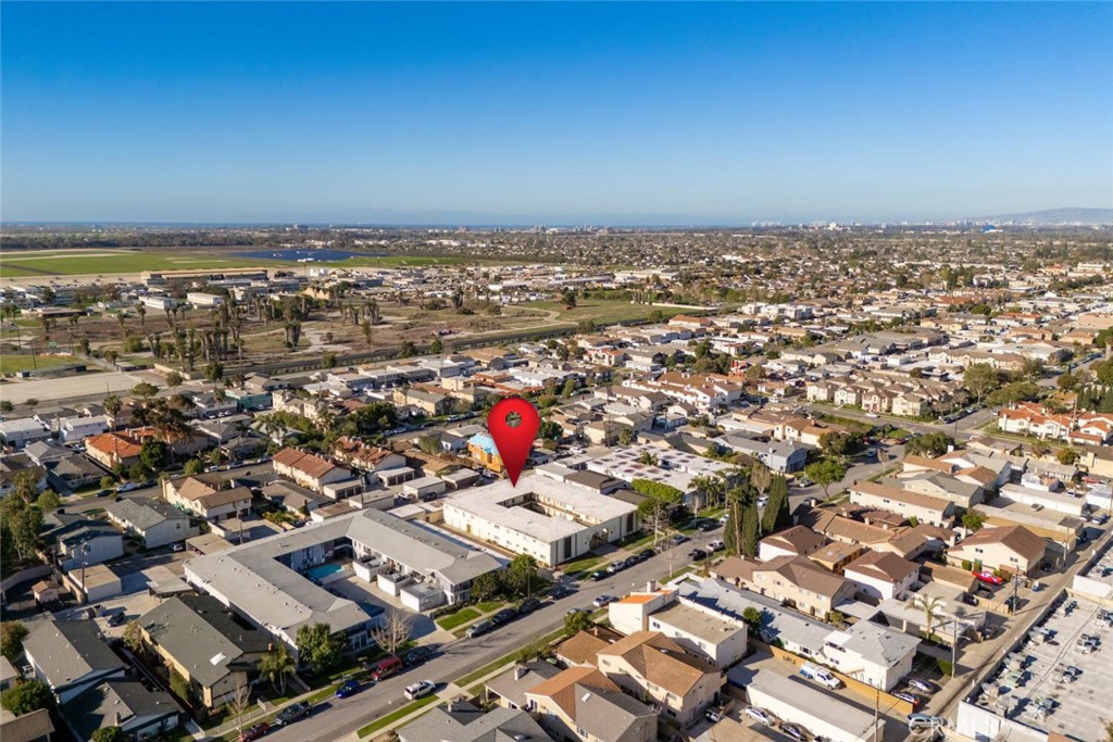 Los Alamitos - Residential Income