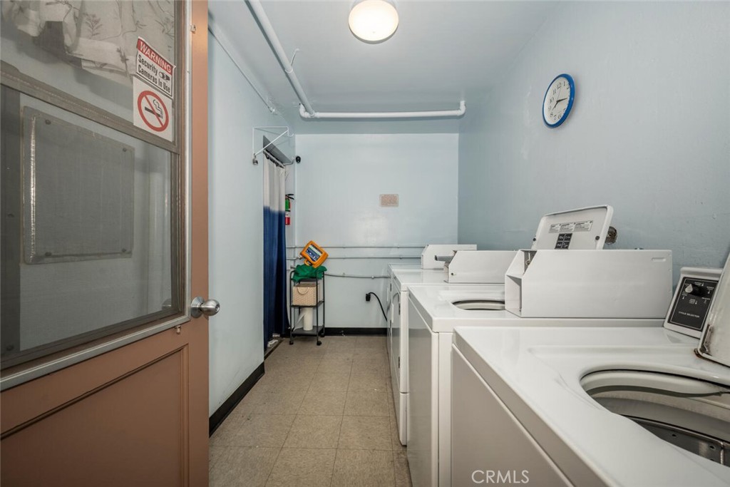 Los Alamitos - Residential Income