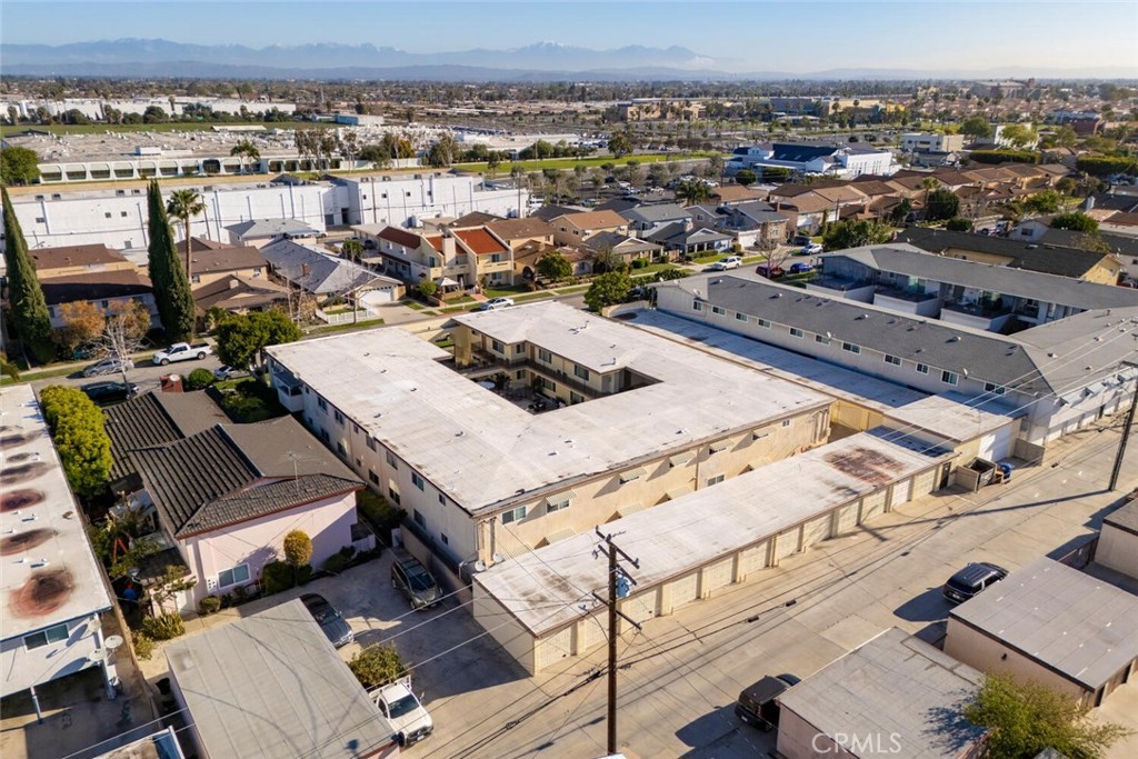 Los Alamitos - Residential Income