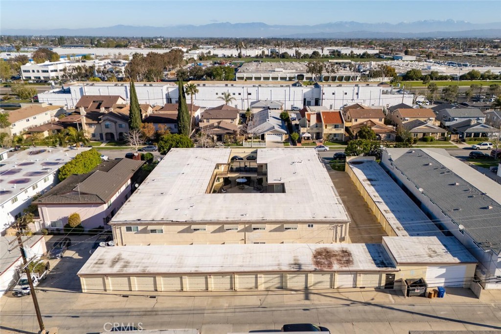 Los Alamitos - Residential Income