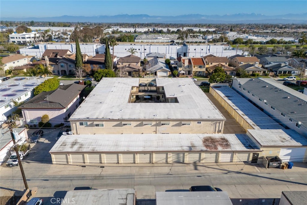 Los Alamitos - Residential Income