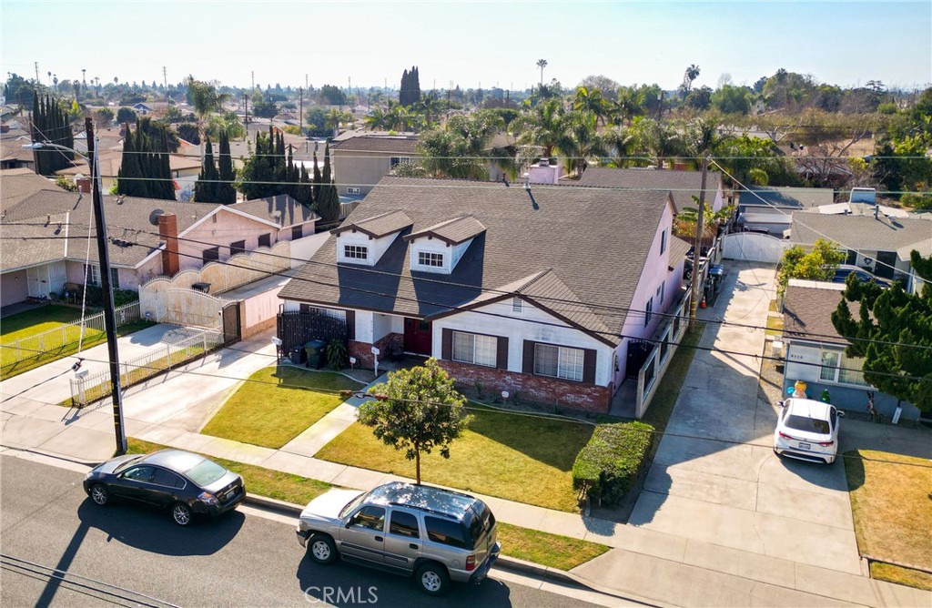 8118 Alameda Street