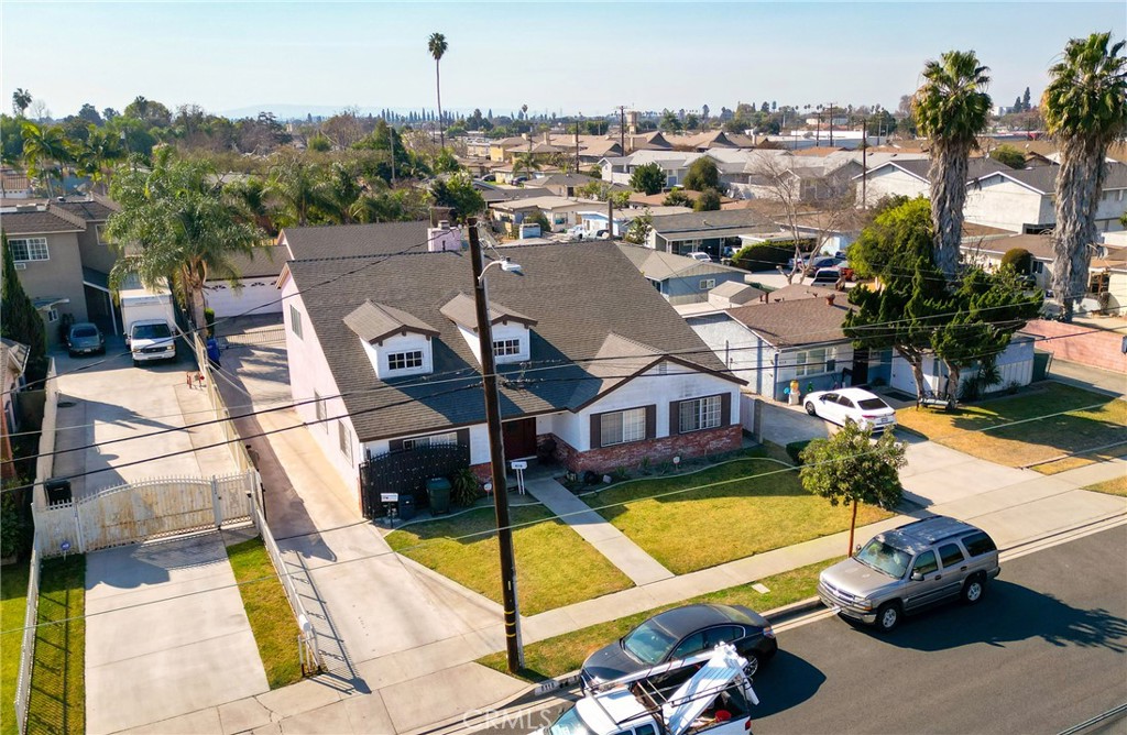 8118 Alameda Street