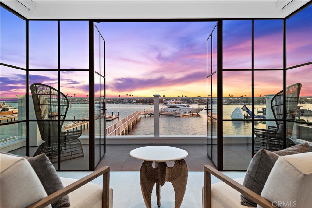 Bayside Drive Custom (BSCH) - Residential