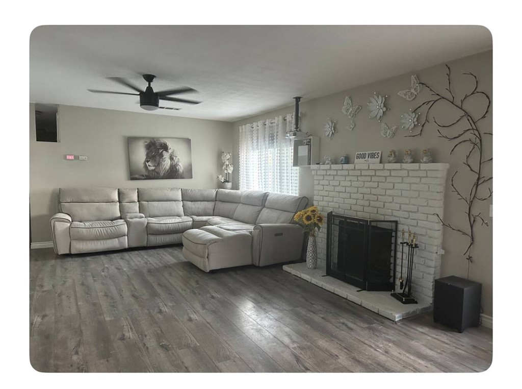 View Lancaster, CA 93535 house