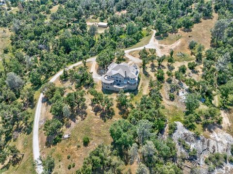 A home in North Fork