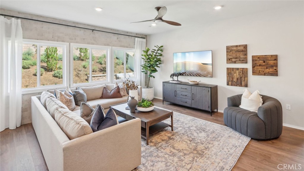 37071 Starbuck Circle