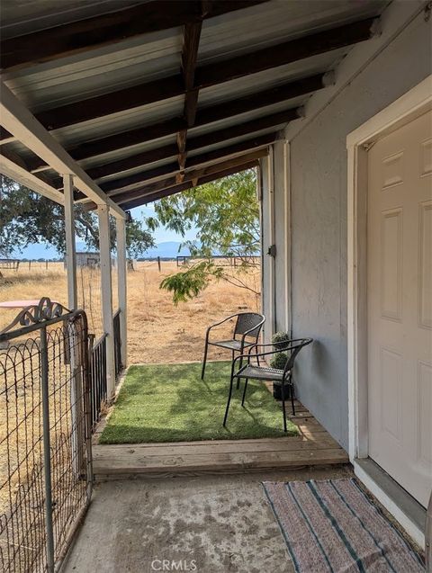 A home in Flournoy