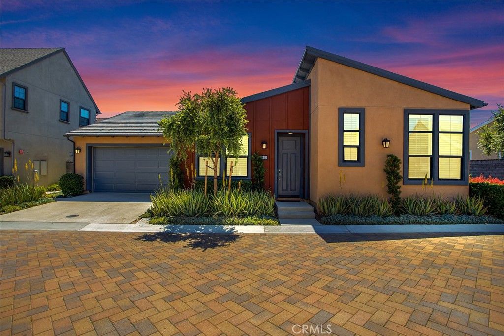 listing image 130722923559384734688