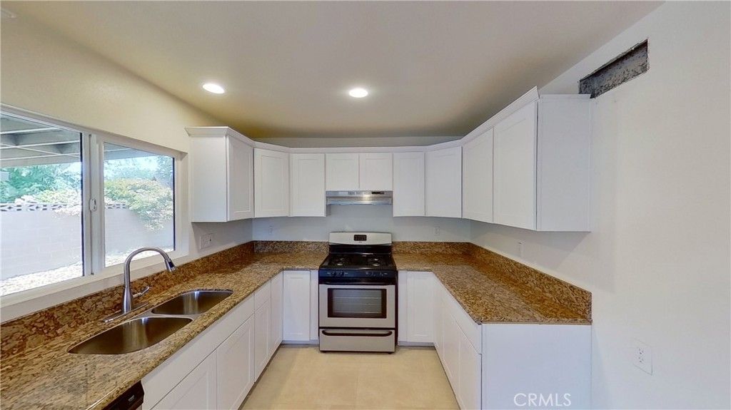 listing image 130721188130965686253